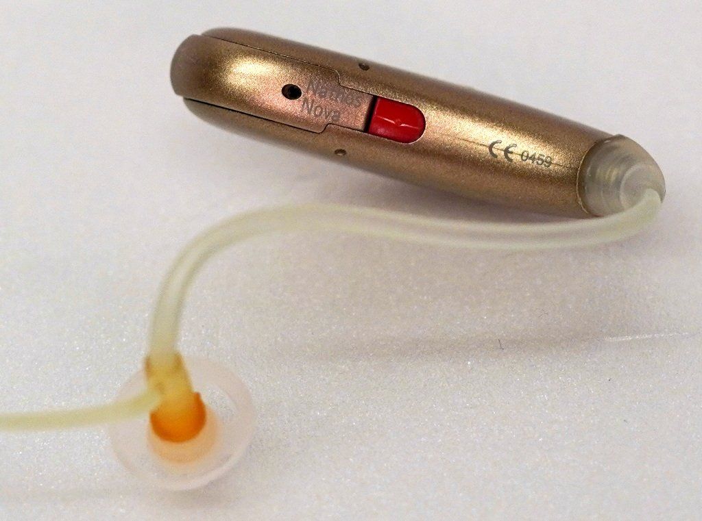 Phonak Attrezzature mediche: Phonak Natos Nova M Hörgeräte – Usato da Dottikon venduto da Floppidogg77 1