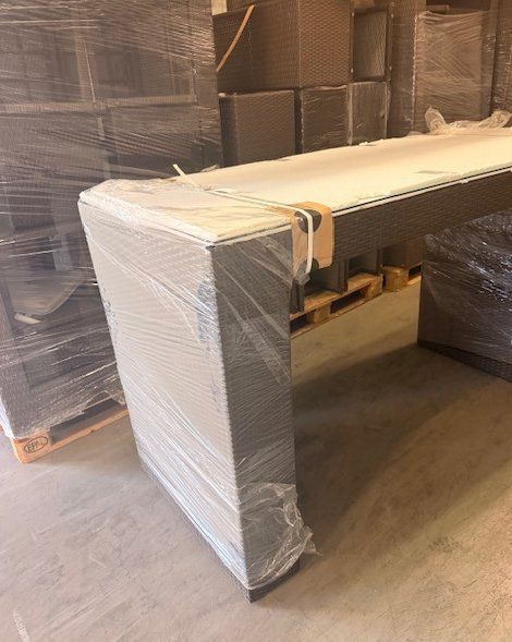 Tische: Rattan-Stehtisch / Hocker Braun – Gebraucht aus Fehraltorf von ric_2dbc 4