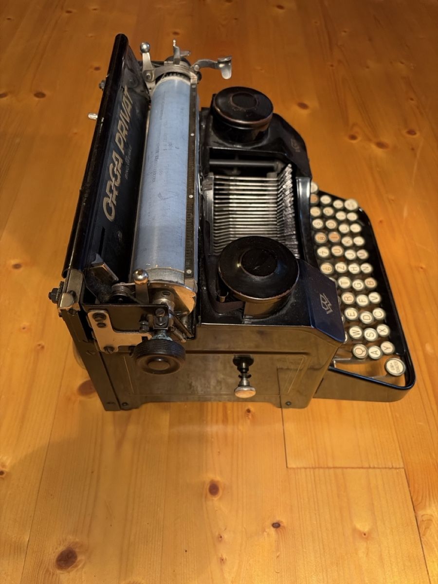 Macchine da scrivere: Schreibmaschine Orga Privat  – Usato da Grabs venduto da Soswald1 2