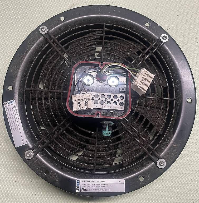 Ventilatoren: 3 Ventilatoren – Gebraucht aus Haslen AI von 12erspez 2