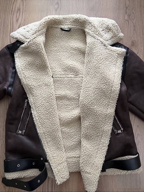 Jacken: BRAUNE LAMMFELLJACKE – Neu und originalverpackt aus Amriswil von deli20 4