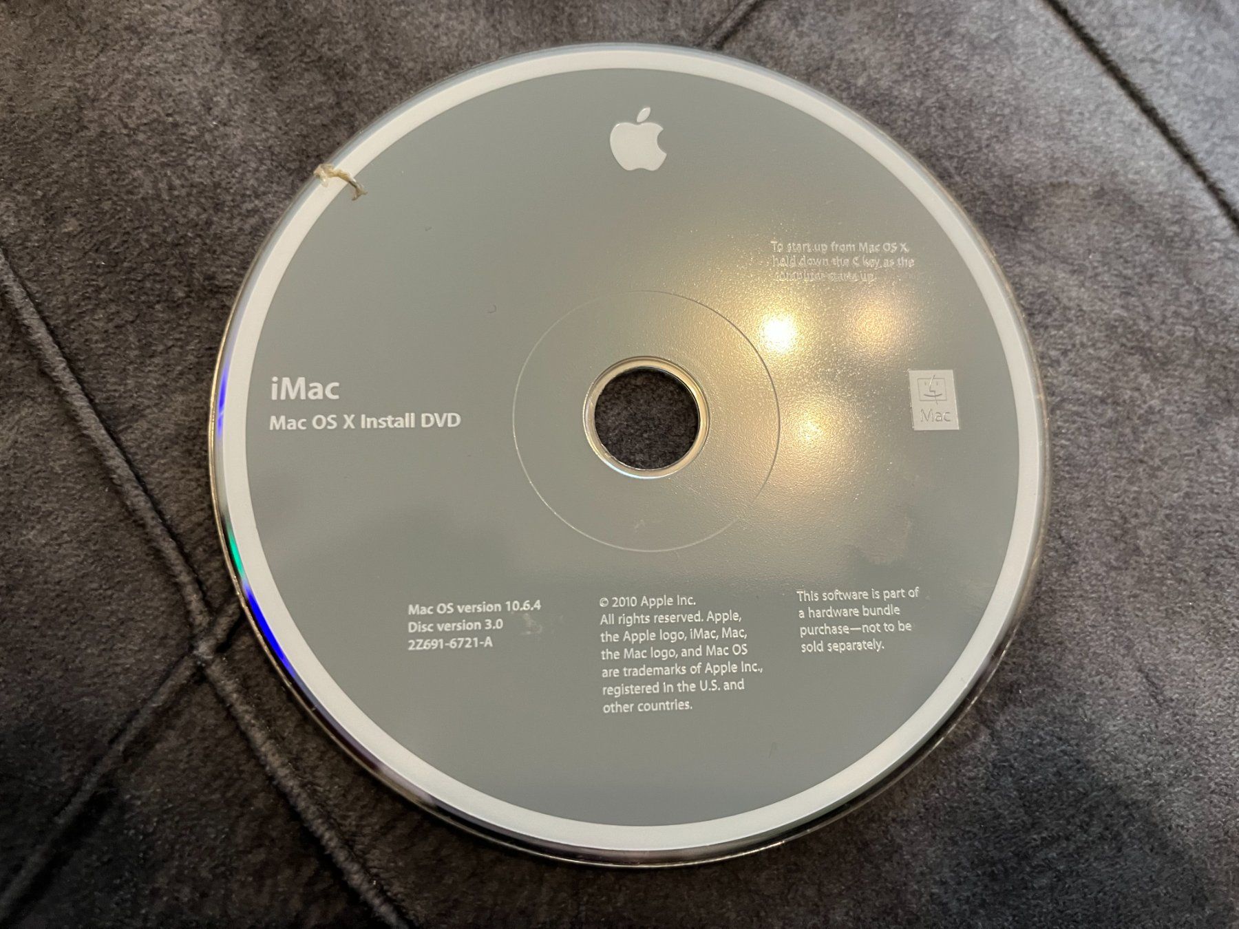 Apple Applications: iMac Mac OS X install DVD version 10.6.4 – D'occasion à Winterthur par fla_hwg8