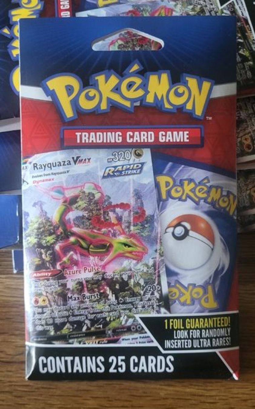 Pokémon Carte collezionabili: Pokémon Rayquaza VMAX – Nuovo e nell'imballaggio originale da Winterthur venduto da VZ123