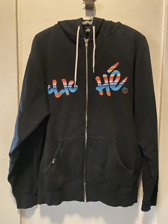 Cliché skateboarding zipper/jäggli mit coolem Schriftzug