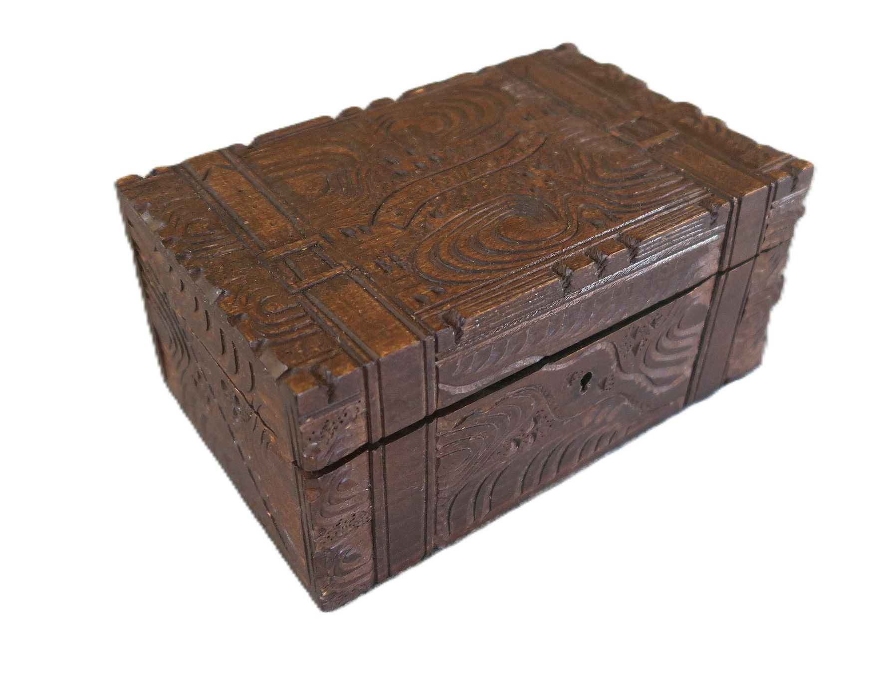 Coffrets à bijoux: Holz Schatulle mit Schnitzerei – D'occasion à Brittnau par marlenestone 9