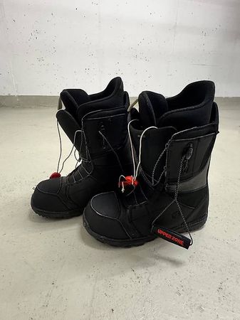 Snowboardschuhe Gr. 43 