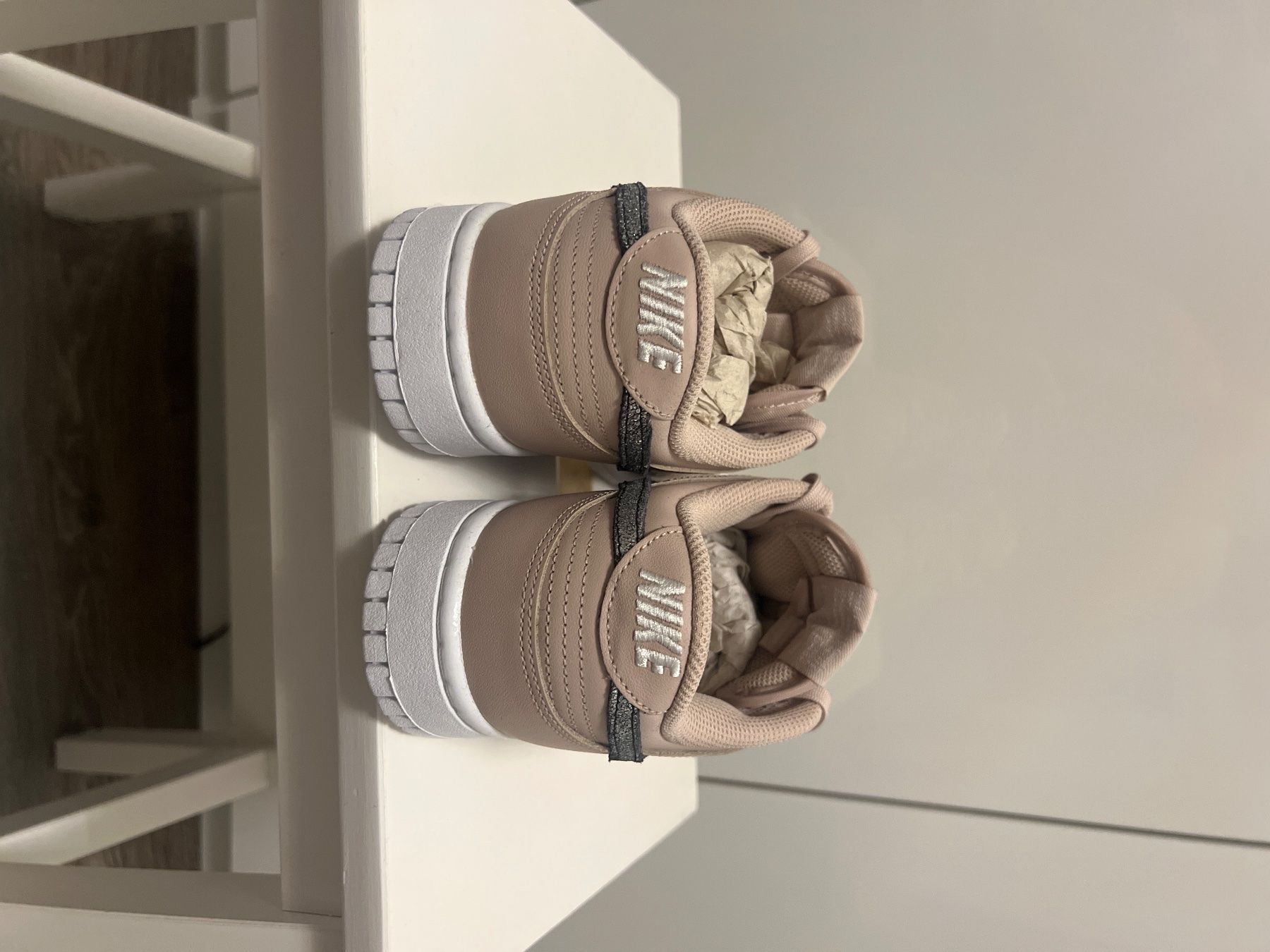 Nike Scarpe da donna: Nike Sneakers Grösse 38.5 – Nuovo (secondo la descrizione) da Weiach venduto da LemonJuice1995 3