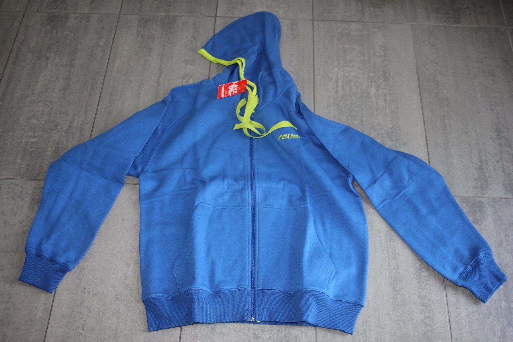 Reusch Pulls & Sweat-shirts: Pulli mit Kapuze – D'occasion à Konolfingen par Hmaendu