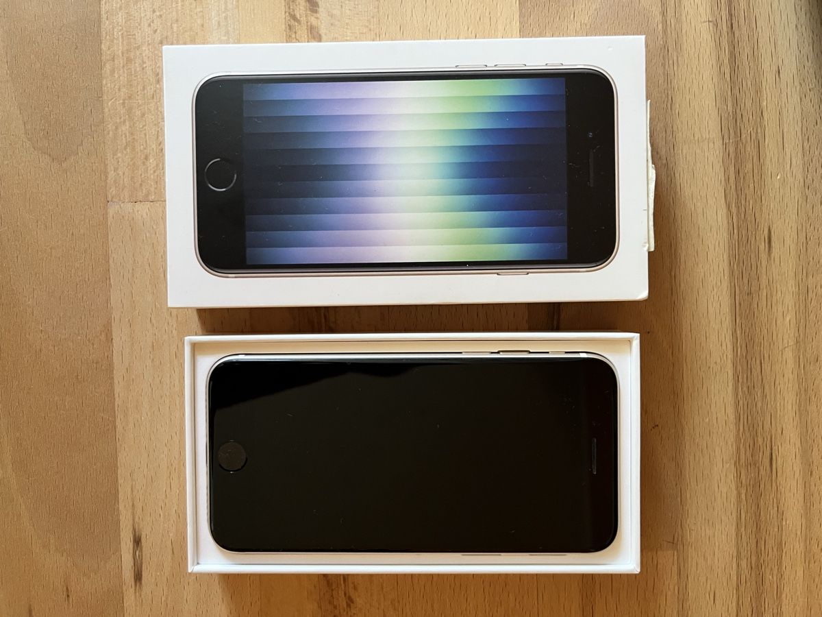 Apple Handys / Smartphones: IPhone SE 2022, Starlight 128GB – Neu (gemäss Beschreibung) aus Zürich von jon_zxh6 1