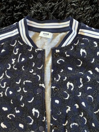 Anna Blue Jacke dunkelblau gemustert neuwertig