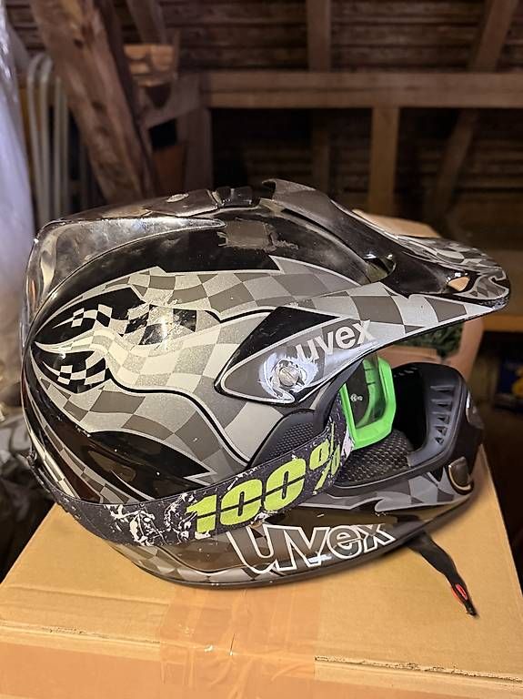 Casques & visières: Motorradhelm Grösse XS – D'occasion à Niederbipp par ced_2jtt 1