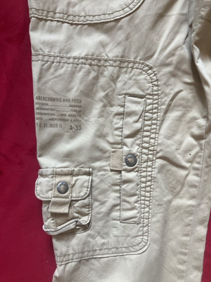 Abercrombie Pantaloni: Abercrombie Damenhose, Gr4 – Usato da Muralto venduto da jac_hkz5 2