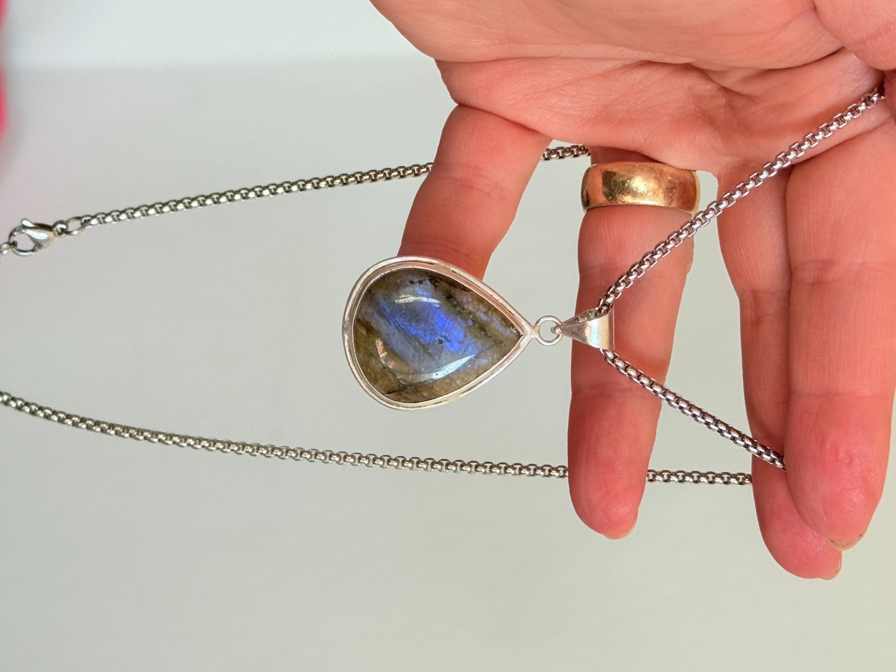 Catenine: Collier Labradorite  - Élégant & Unique! – Nuovo e nell'imballaggio originale da Genève venduto da AGBERG 9