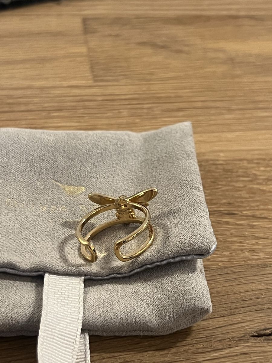 Sonstiger Schmuck: Olivia Burton Bijoux set – Neu und originalverpackt aus Ecublens VD von cel_2vx7 5