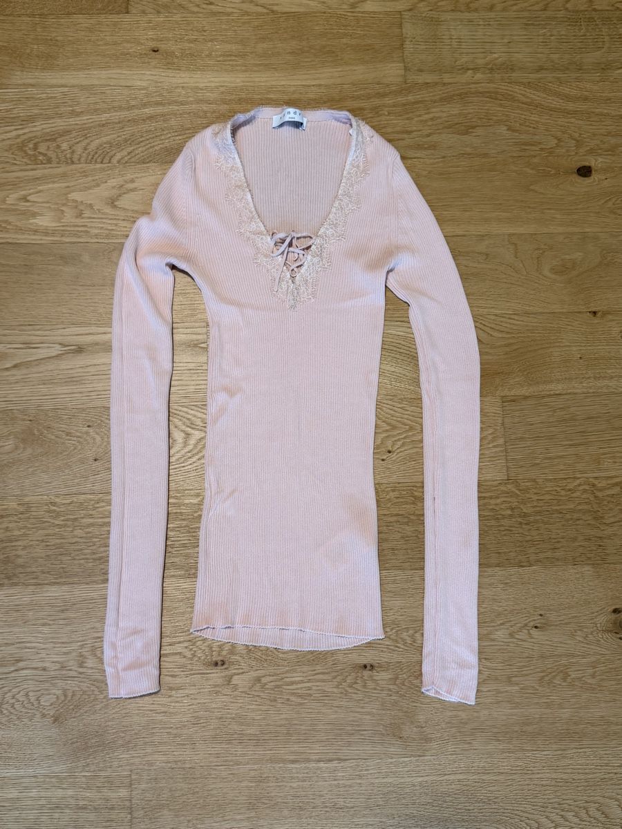 Sandro Top: ROSA SANDRO LANGARMSHIRT MIT SPITZE – Usato da Zürich venduto da dbu_s8p2 1