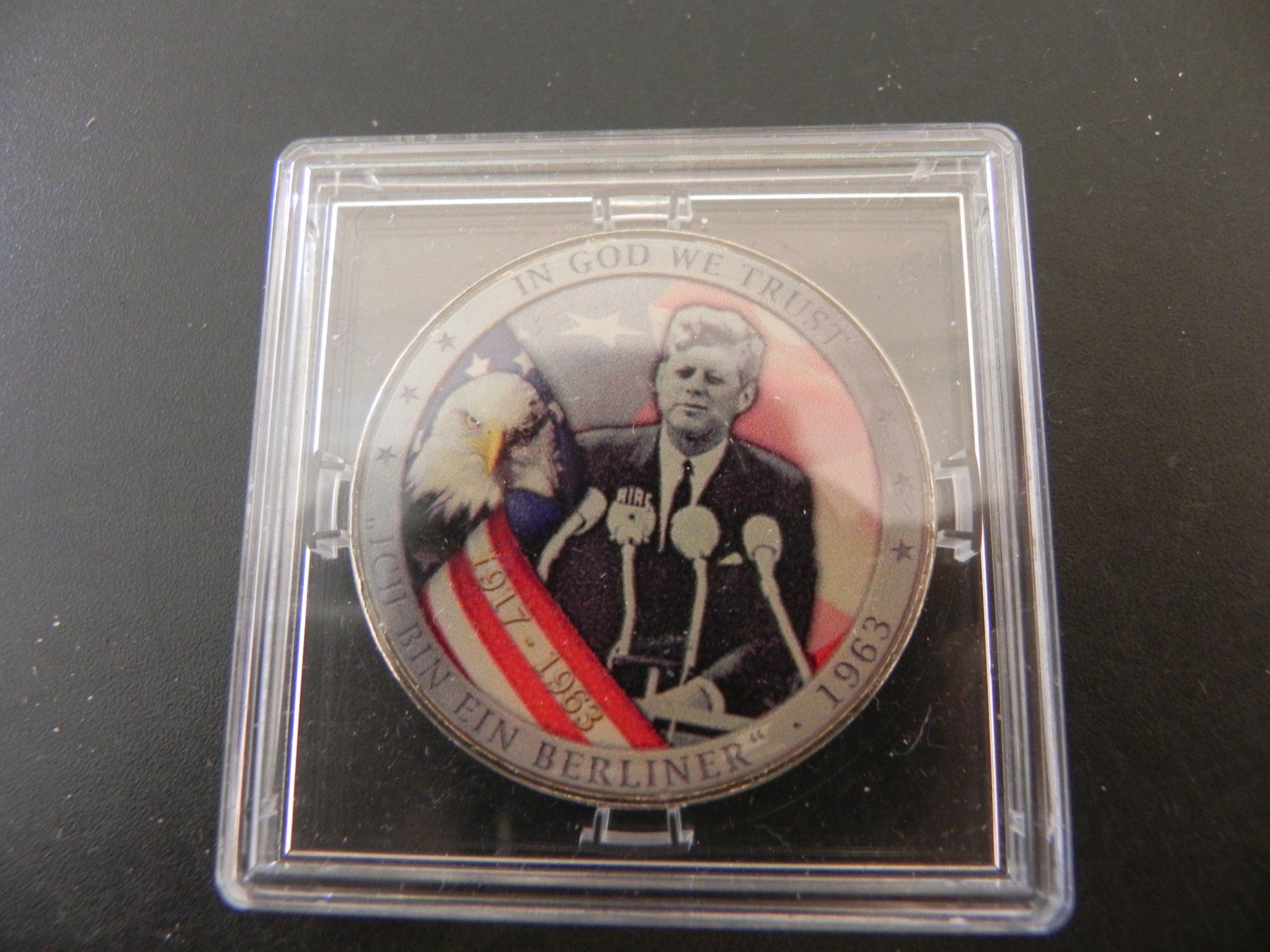 Tutti le monete: USA 1 Dollar Eisenhower - Ich bin ein Berliner 1963 – Usato da Biel/Bienne venduto da Gogolozi