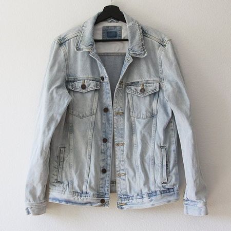 PULL&BEAR | Helle Oversize Denim Jeansjacke M | Destroyed