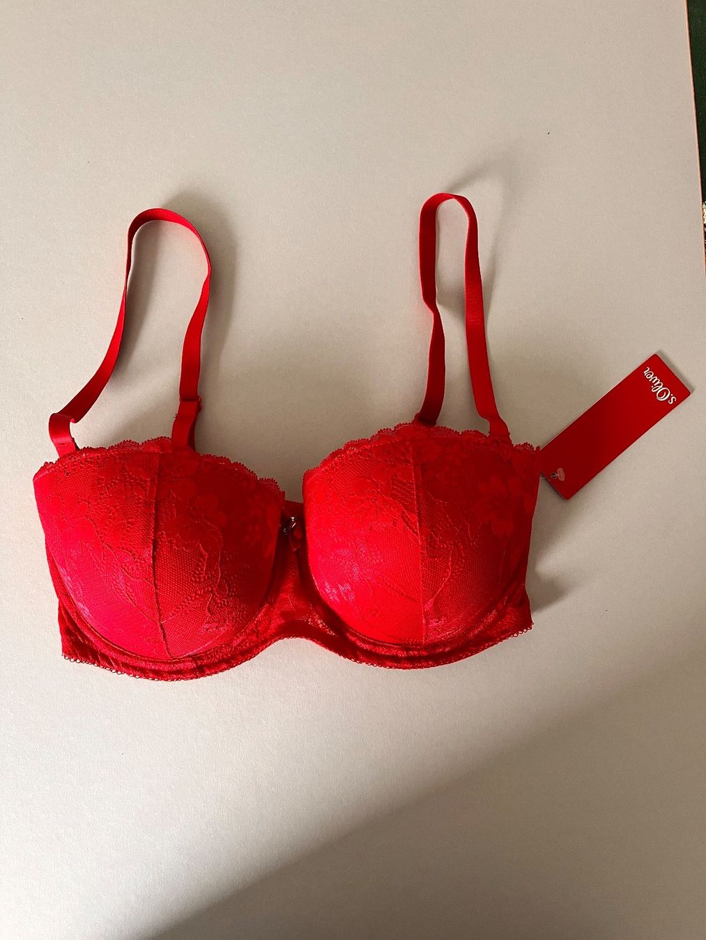 Altra biancheria intima: Bügel-BH, s.OLIVER, Grösse 70D, Farbe Rot – Nuovo e nell'imballaggio originale da Rudolfstetten venduto da gst_g7xl 5