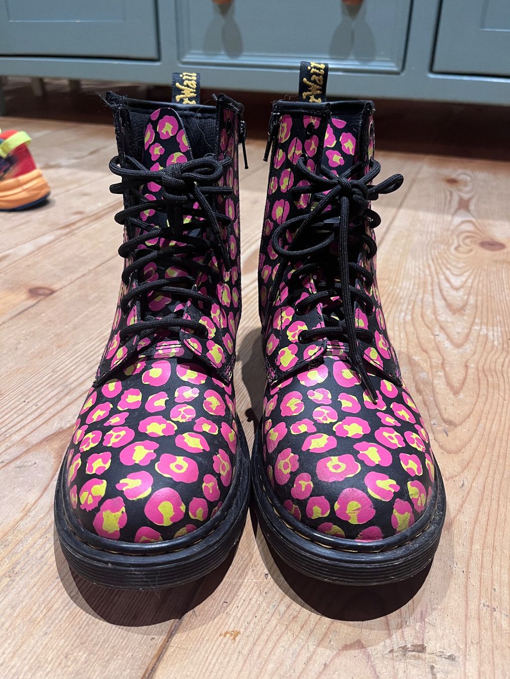 Scarpe per ragazze: Dr. Martens Stiefel Gr. 37 – Usato da Fribourg venduto da kraeuterhexi