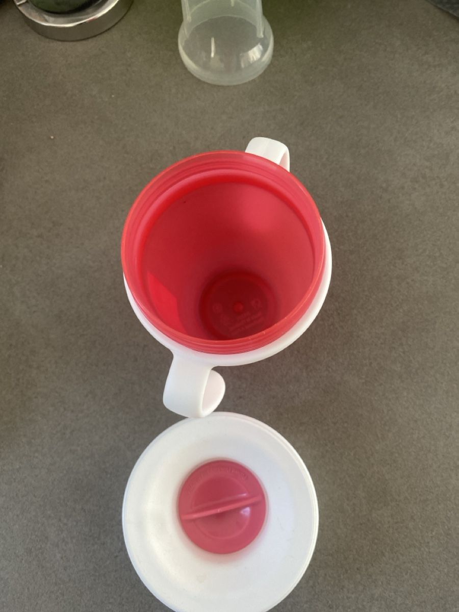 Pasti del neonato: Trinkbecher 210 ml, ab 6 Monaten / Mädchen – Nuovo (secondo la descrizione) da Goldau venduto da AdrianSZ 1