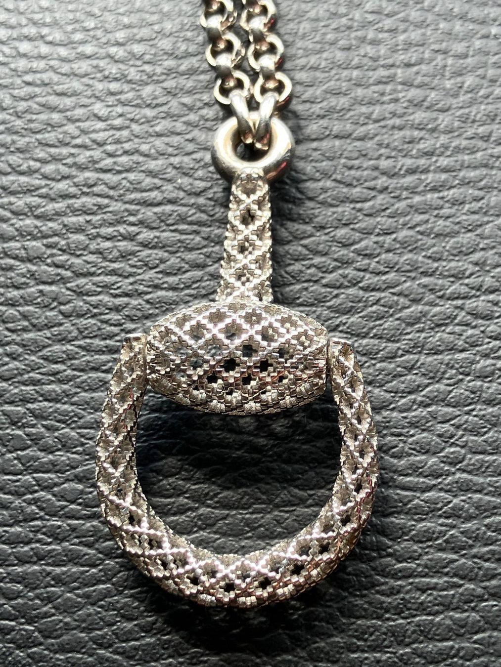 Gucci Catenine: Collier en Argent 925 Mors Gucci – Usato da Peseux venduto da CharmeCommerce 2