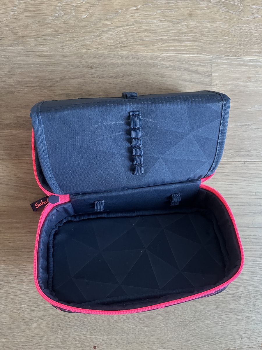 Rucksäcke: SATCH Rucksack Backpack "Mystic Nights" + Pencil Case – Gebraucht aus Bottmingen von petertrybus 7