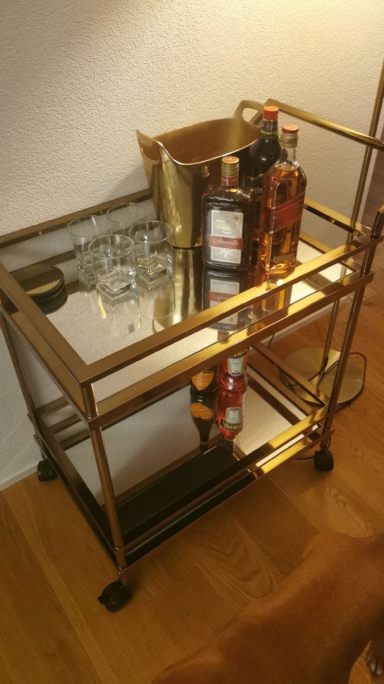 Carrelli di servizio: Servierwagen gold – Usato da Schenkon venduto da jea_r8yl