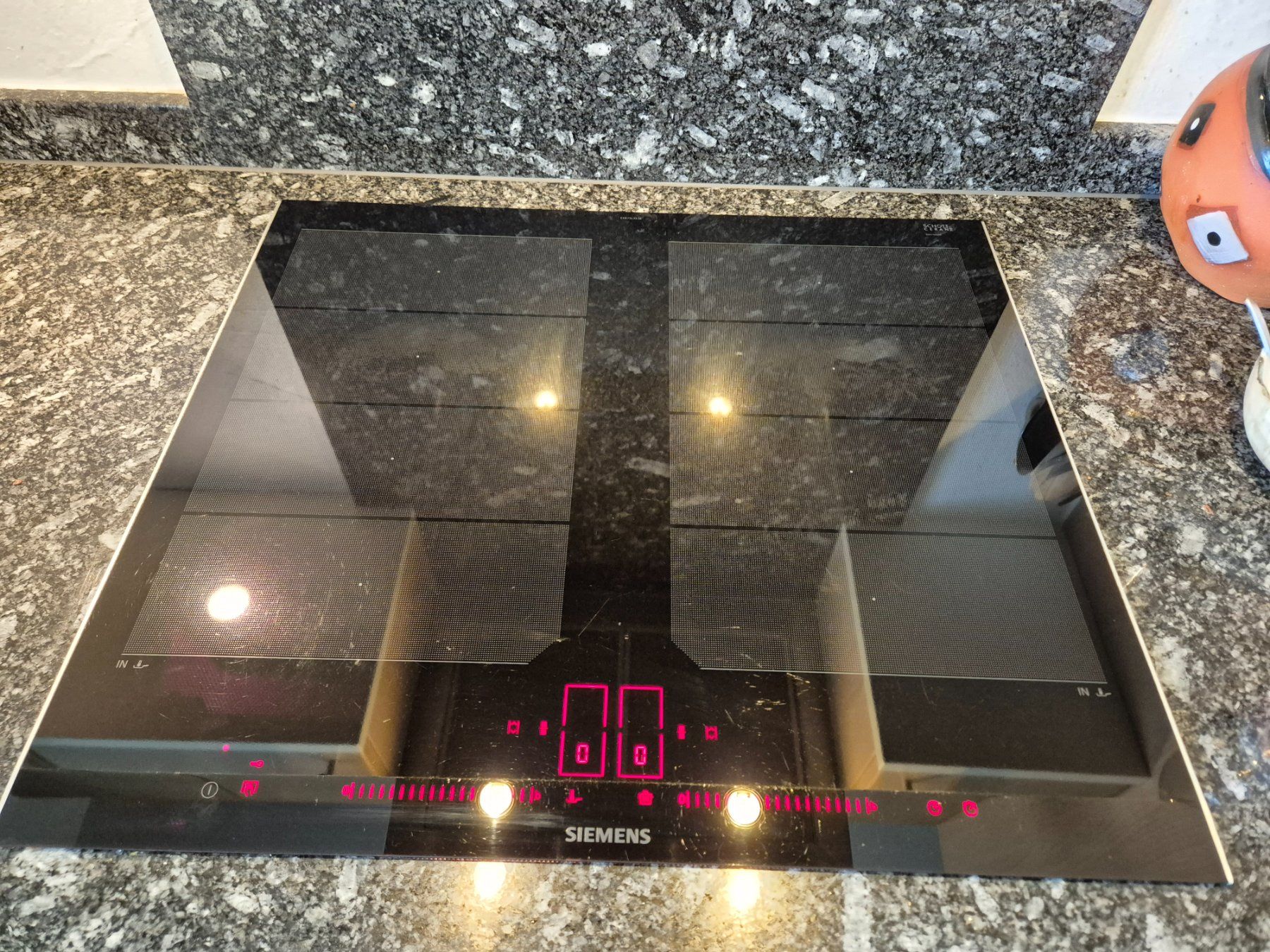 Siemens Cucine: Siemens Induktionskochfeld EX675LXE3E /06 – Usato da Kloten venduto da techni