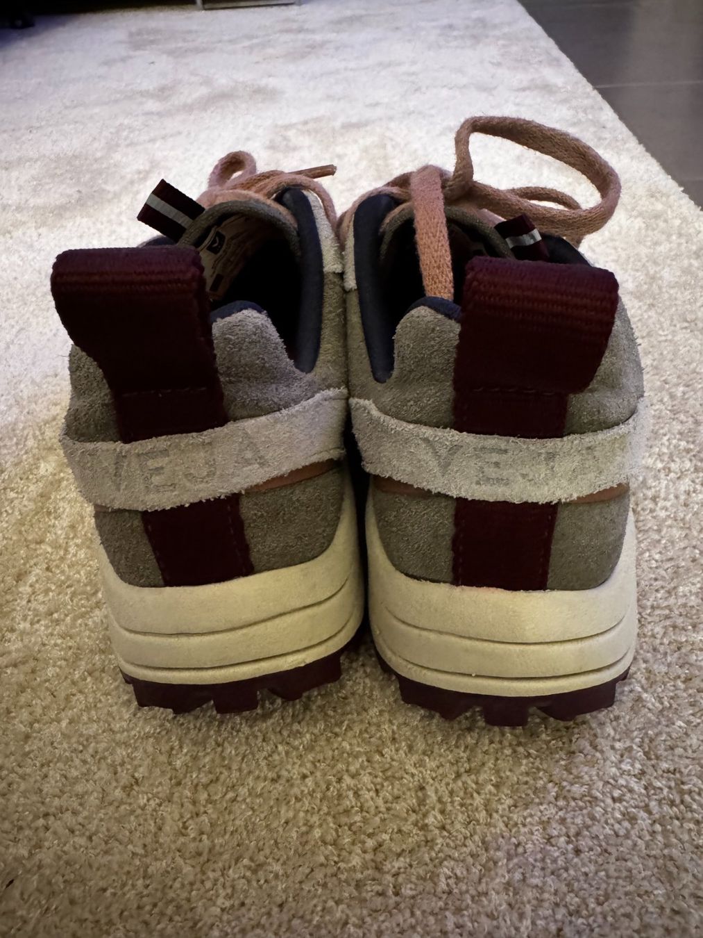 Veja Scarpe da donna: Chaussures VEJA – Usato da Echandens venduto da car_nmy7 2