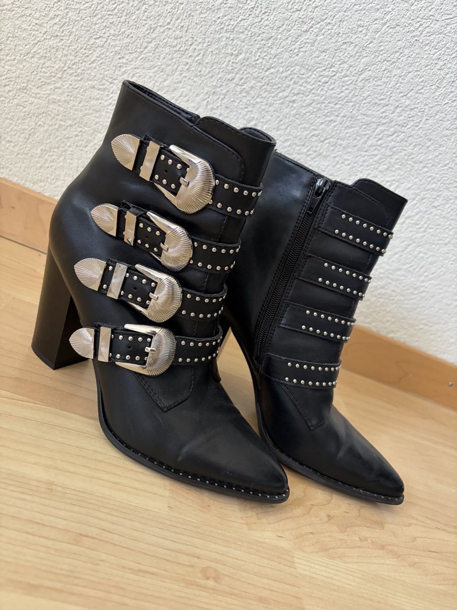 Dosenbach Scarpe da donna: Stiefeletten Grösse 38 – Nuovo (secondo la descrizione) da Niederurnen venduto da sel_z2wg