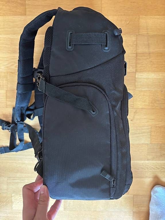 Zaini: Mantona Kamera Rucksack – Usato da Zürich venduto da James_Kr 3