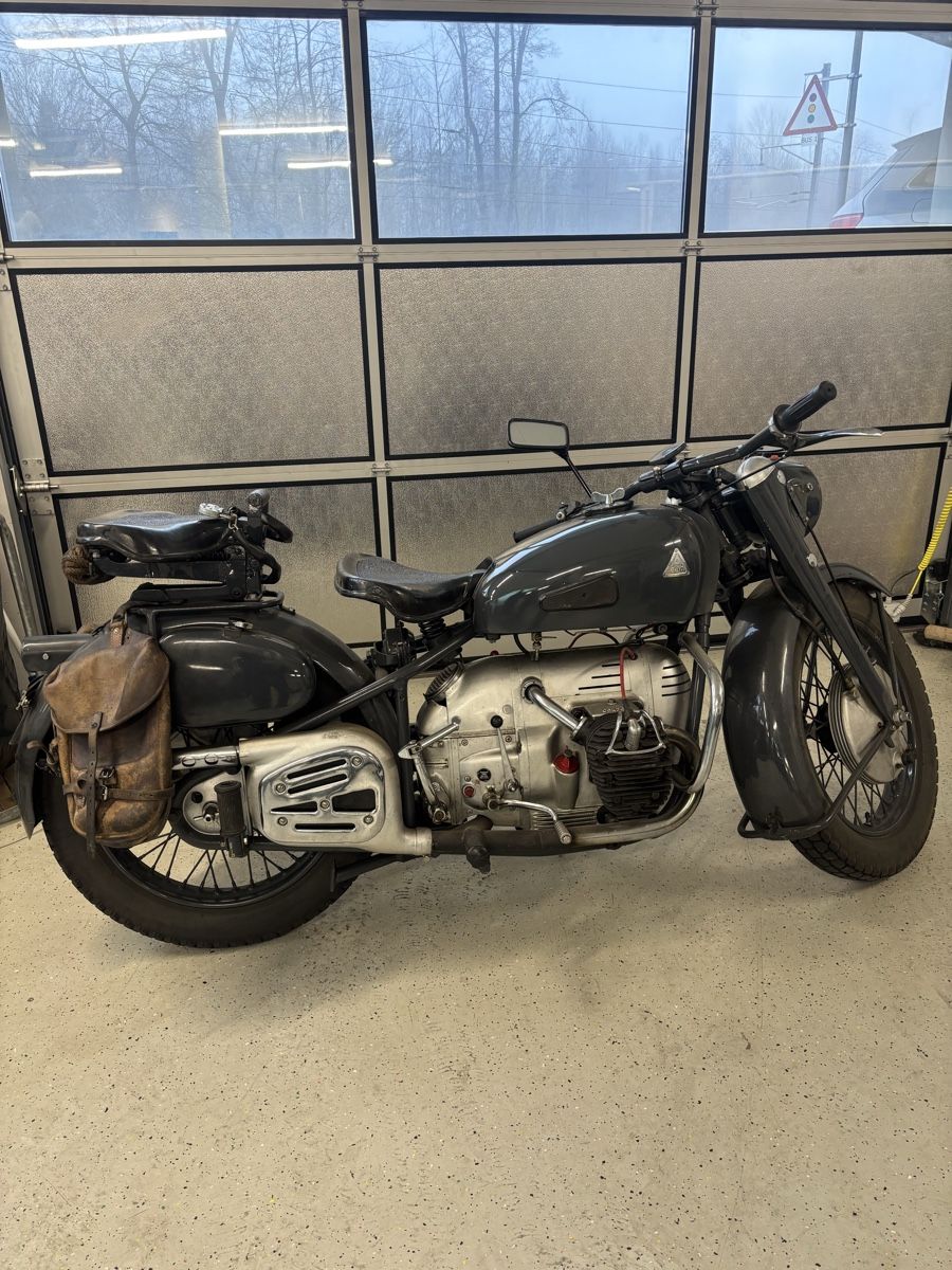 Strada: Condor A580 1948 – Usato da Sachseln venduto da Roadrunner30