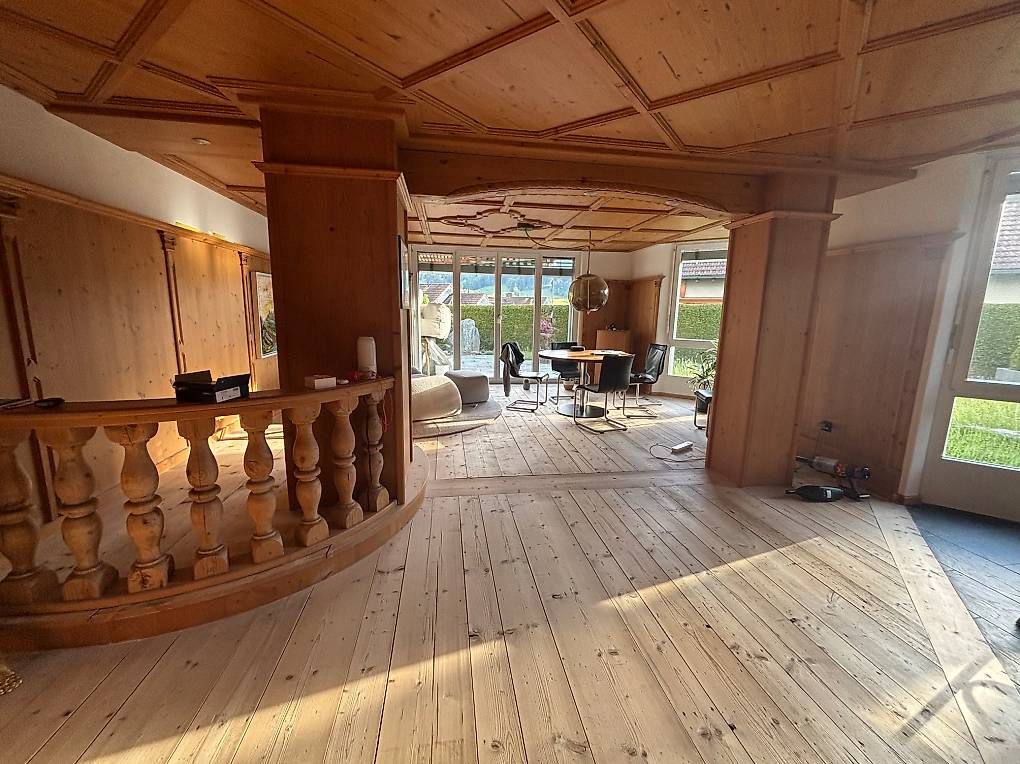 Articoli in legno: Boden Dielen Holz – Usato da Appenzell venduto da mpinseli3 3
