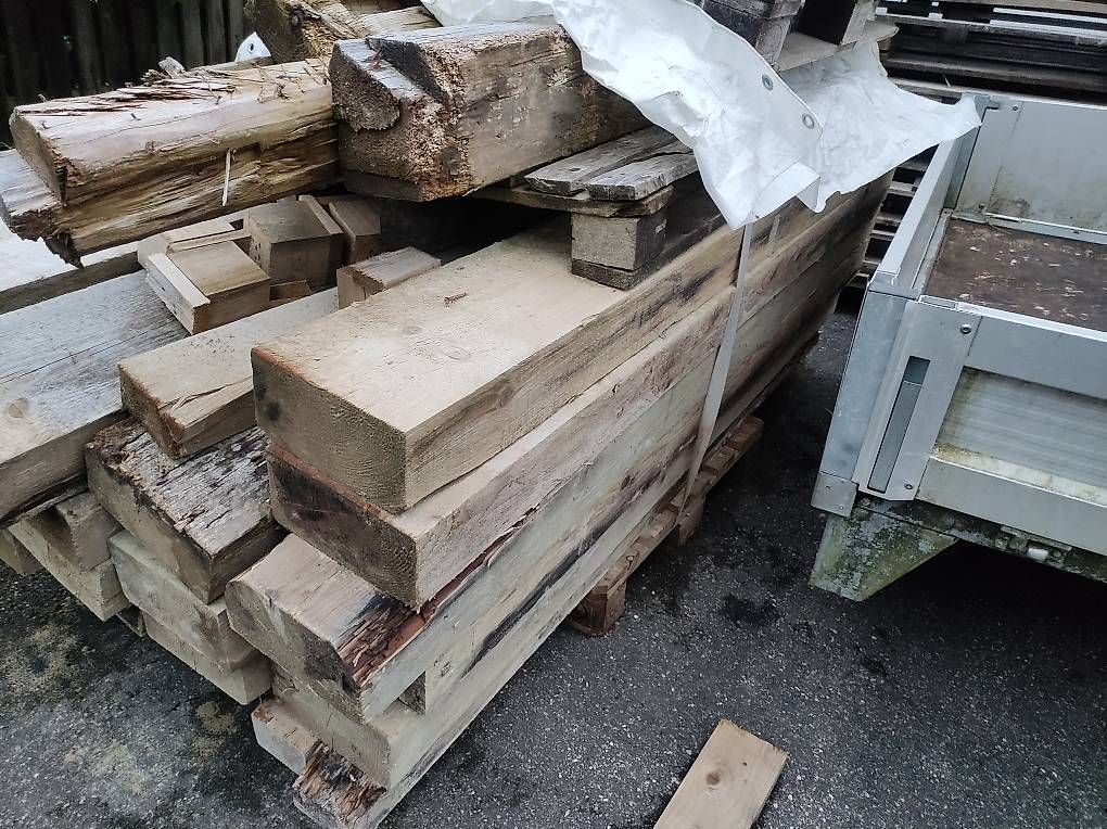 Articles en bois: Brennholz  – D'occasion à Kreuzlingen par mini013