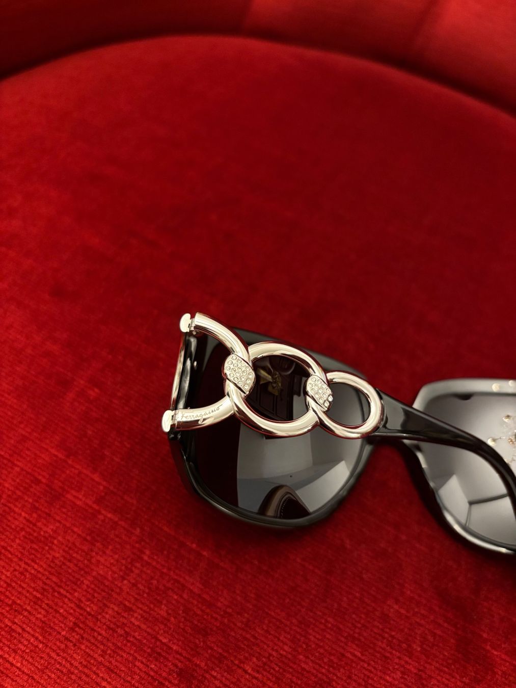 Salvatore Ferragamo Occhiali & Lenti: Ferragamo Sonnenbrille ungetragen – Nuovo (secondo la descrizione) da Jonschwil venduto da Dr.MeganHunt 5