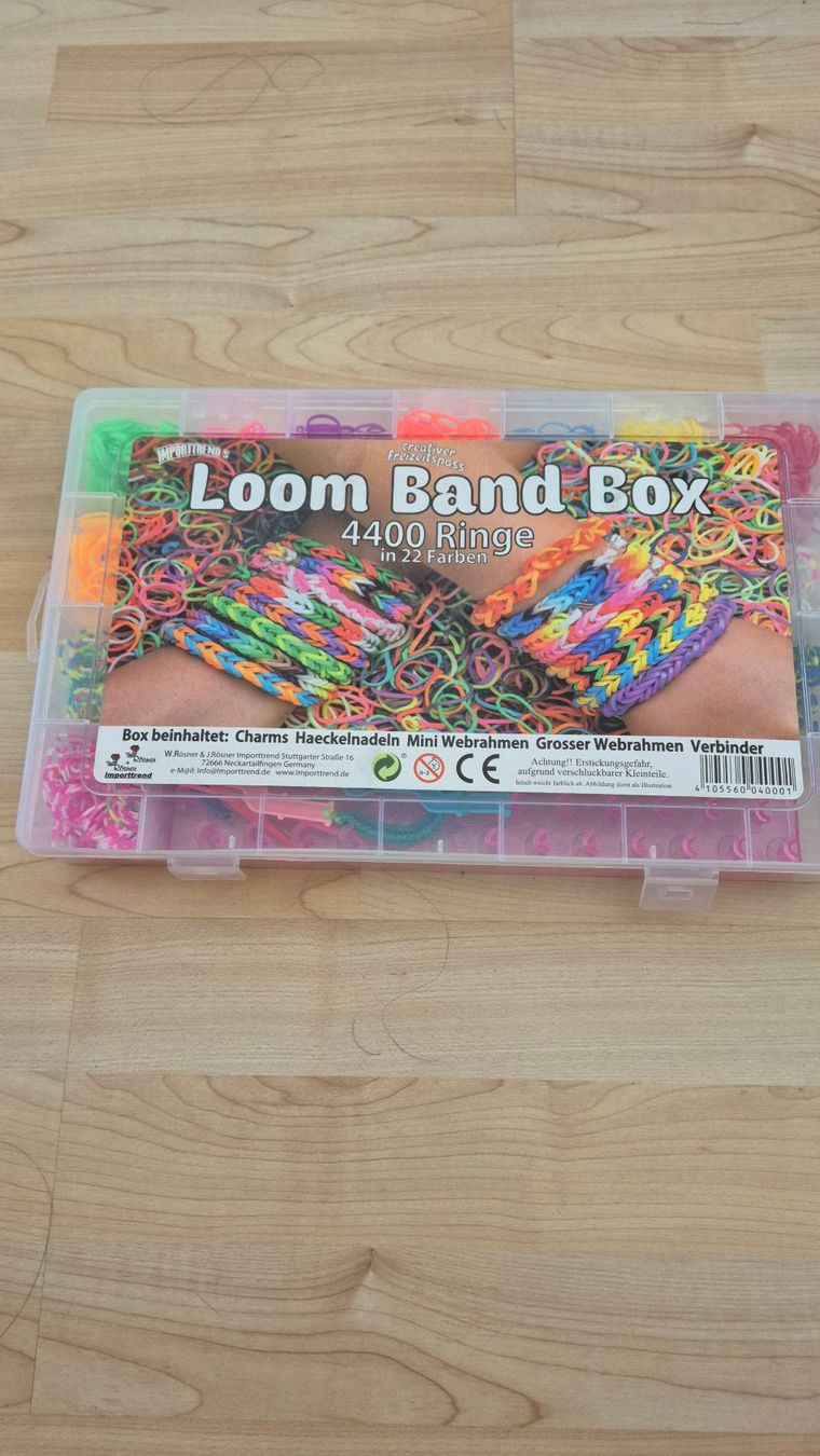 Kit bricolage: Loom Bänder Set, 4400 Stk. in 22 Farben. – Usato da Unterlunkhofen venduto da Jack737 1