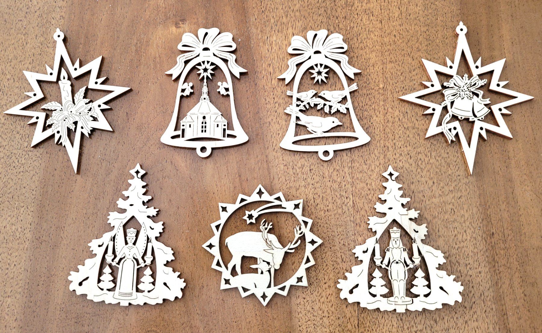Tutte le decorazioni: Weihnachtsbaum- und Fensterschmuck – Usato da Oberuzwil venduto da rtr_wp6m 1