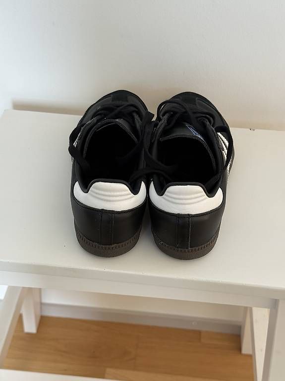 Adidas Herrenschuhe: Adidas Samba Schwarz  Grösse 36 – Gebraucht aus Zürich von ljjud 2