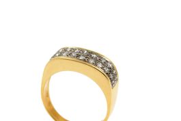 Ring mit 22 Diamanten ca. 0.45ct 18K Gelbgold *S2509