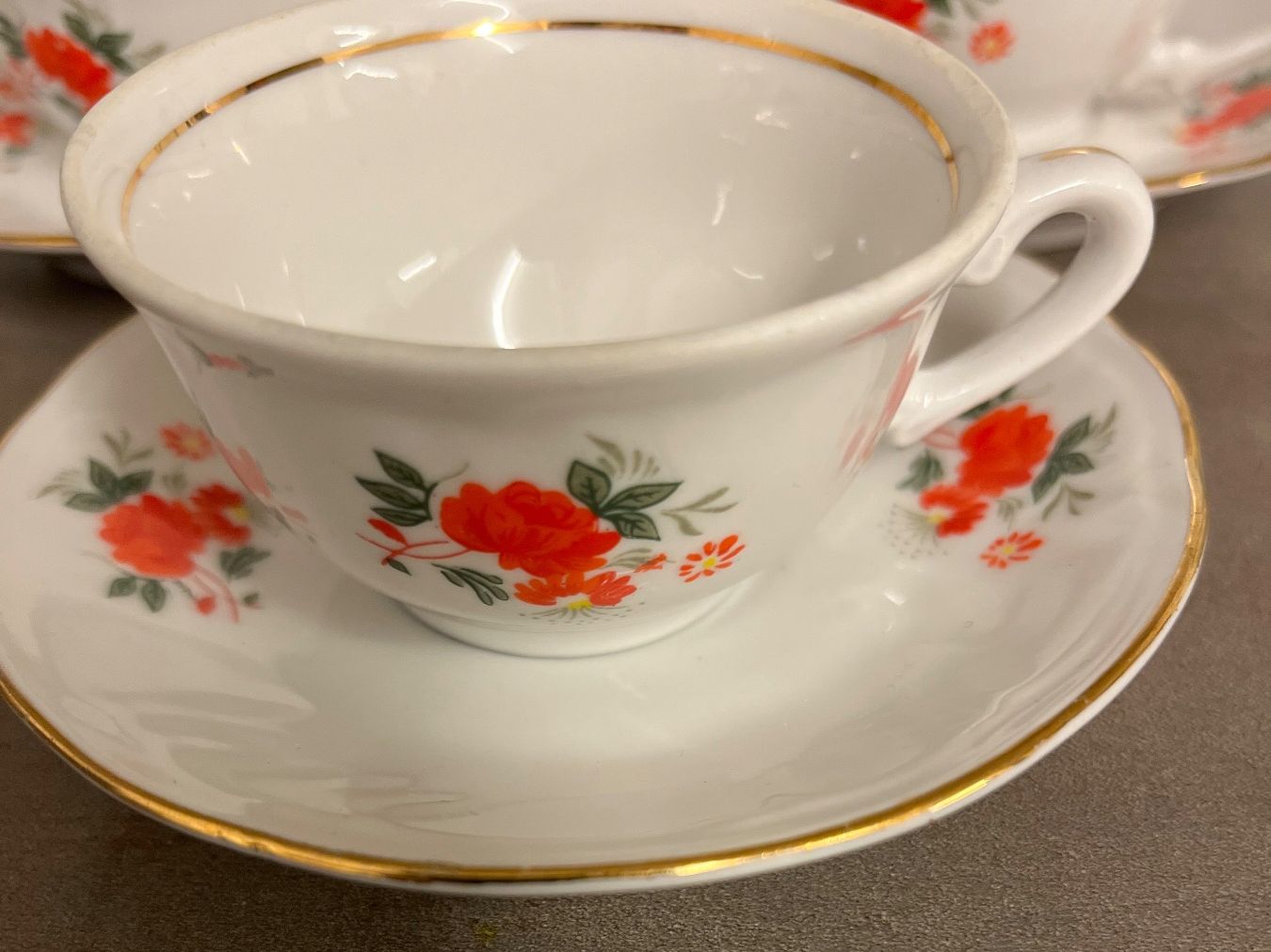 Set di piatti: Vintage Kaffeetasse mit Untertasse, Set 6 stk – Usato da Möhlin venduto da mil_h55x 2