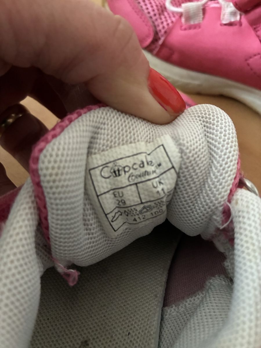 Schuhe für Mädchen: Cupcake Couture Turnschuhe Gr. 29, Top – Gebraucht aus Wettingen von hak_52m8 3