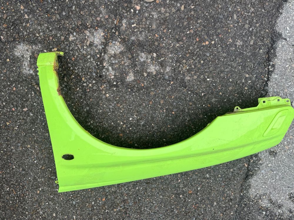Supporto rinforzo parafango anteriore passeggero originale Subaru