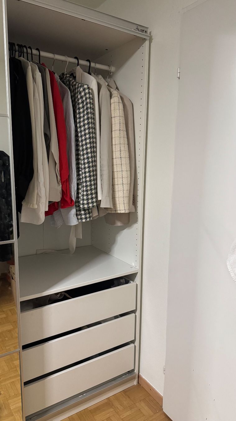 Schränke: Ikea Pax Schrank Weiss – Gebraucht aus Urtenen-Schönbühl von del_9tsj 2