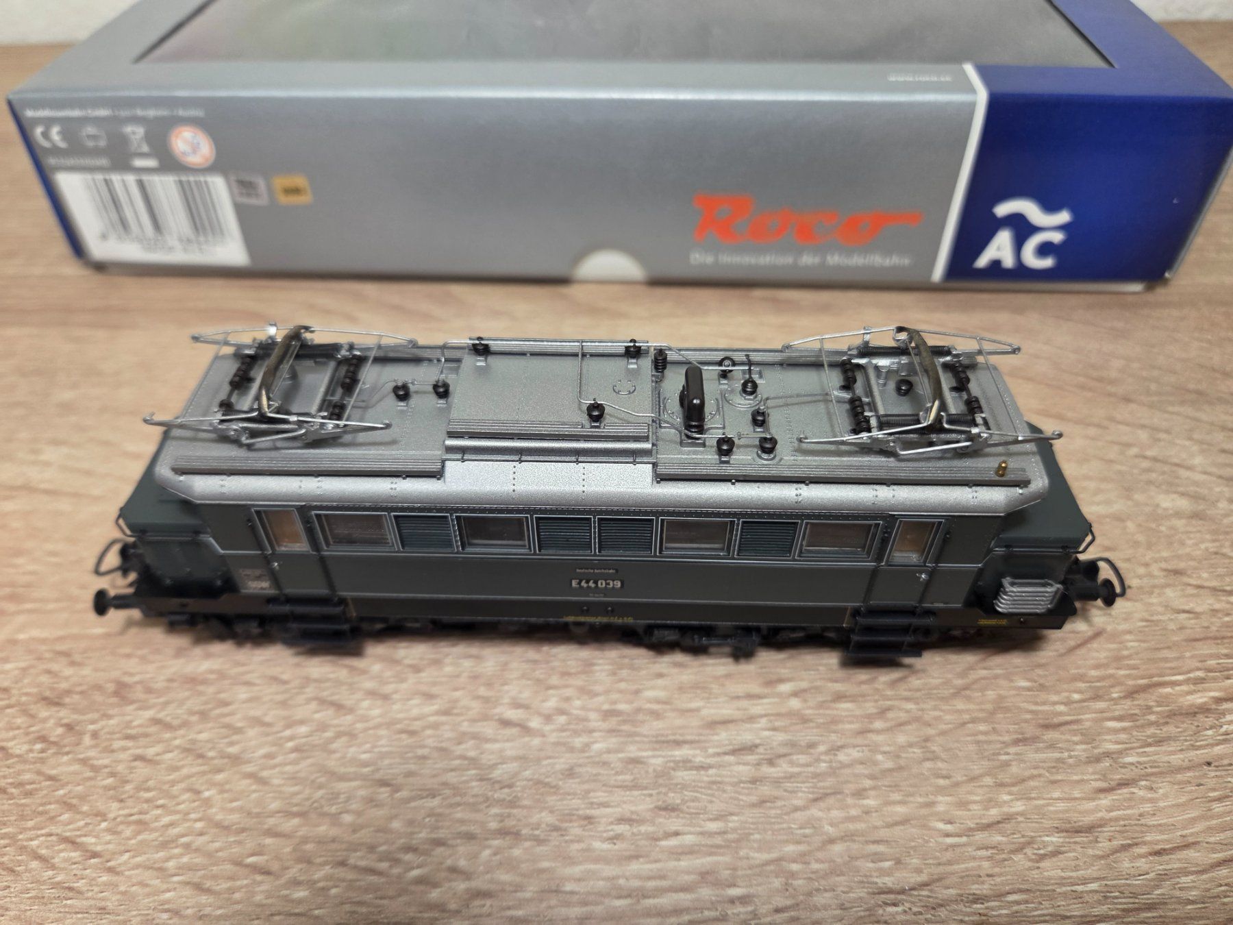 Roco Modelleisenbahnen: Roco 78542 E-Lok E44 039 DRG Digital H0 – Neu und originalverpackt aus St-Aubin-Sauges von Lo_Go 4
