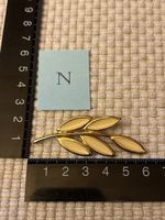 Brosche Ast ( gold farbig )