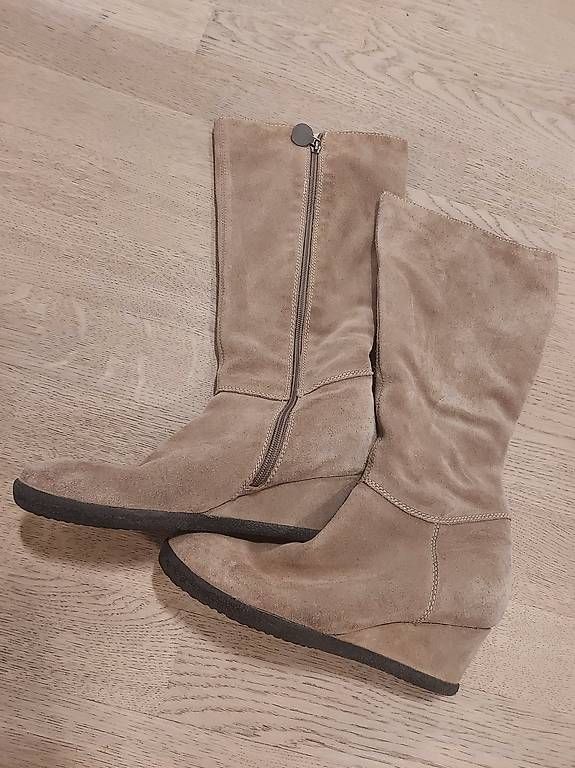 Scarpe da donna: Stiefel Geox gr.38 – Usato da Hunzenschwil venduto da Jonny-88 2