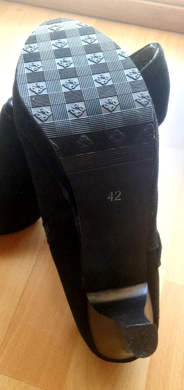 Scarpe da donna: Schöne Schuhe – Usato da Malvaglia venduto da saras22 1