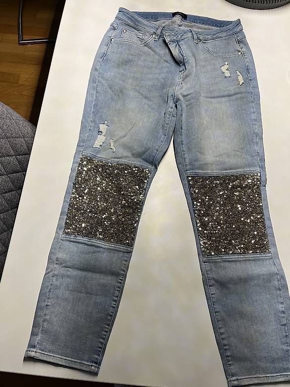 Monari Jeans: Monari Jeans Grösse 42 – Usato da Aarberg venduto da Beni-Nadine86