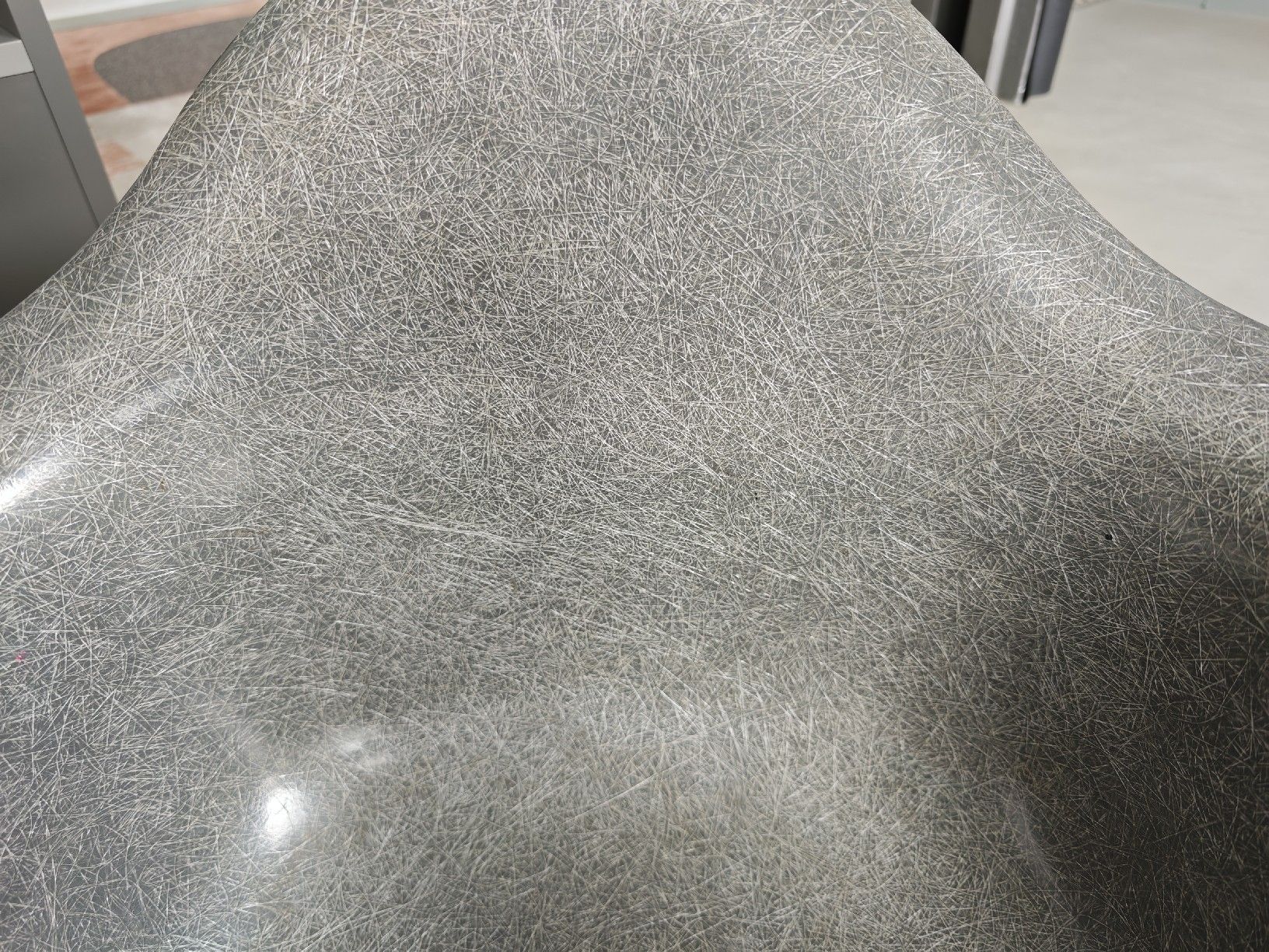 Herman Miller Sessel: Original Eames / Herman Miller Sitzschale, elefant grey – Gebraucht aus Windisch von this-and-that 1