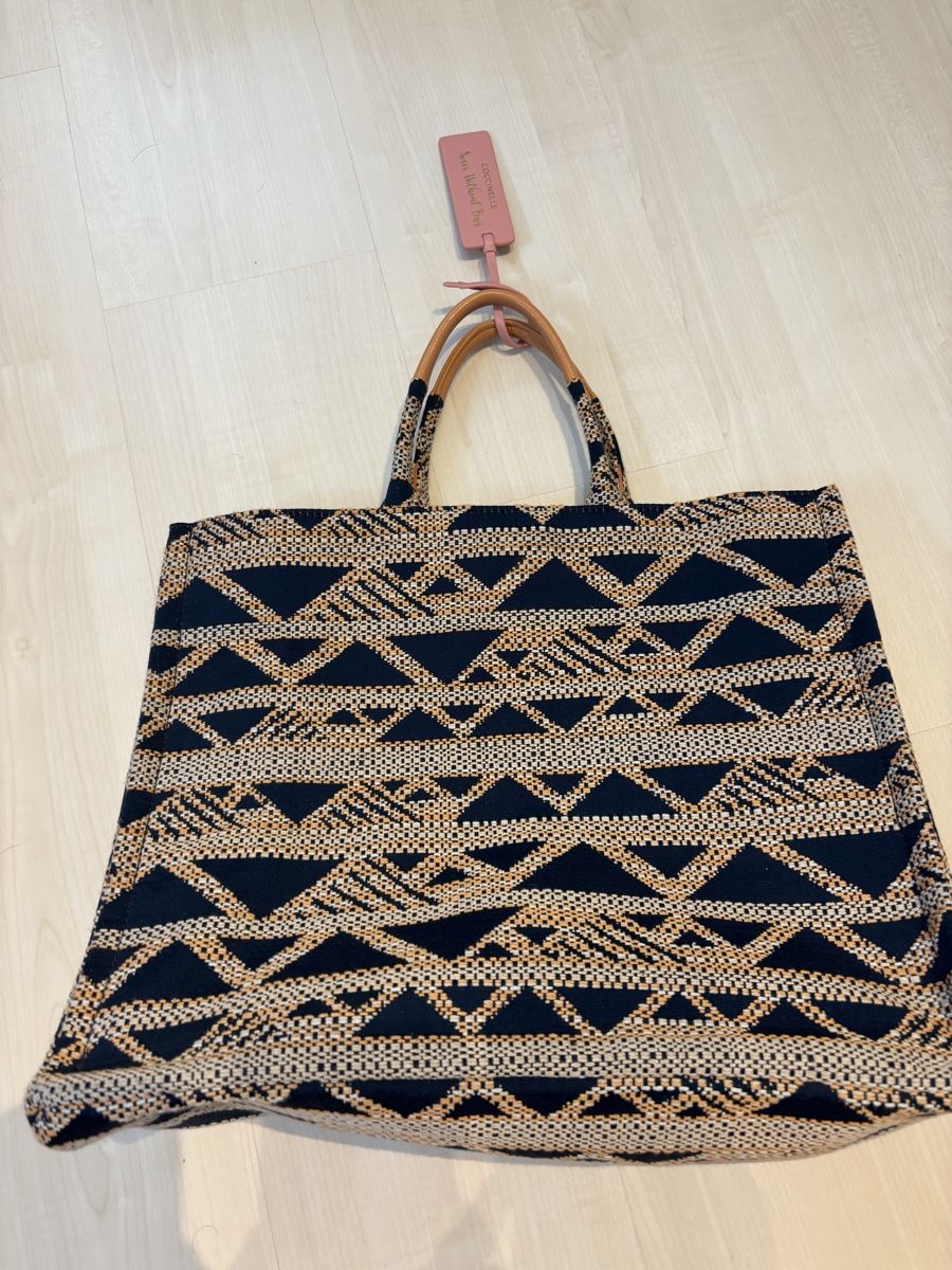 Coccinelle Taschen für Damen: Tasche von Coccinelle – Neu (gemäss Beschreibung) aus Herzogenbuchsee von ameise02